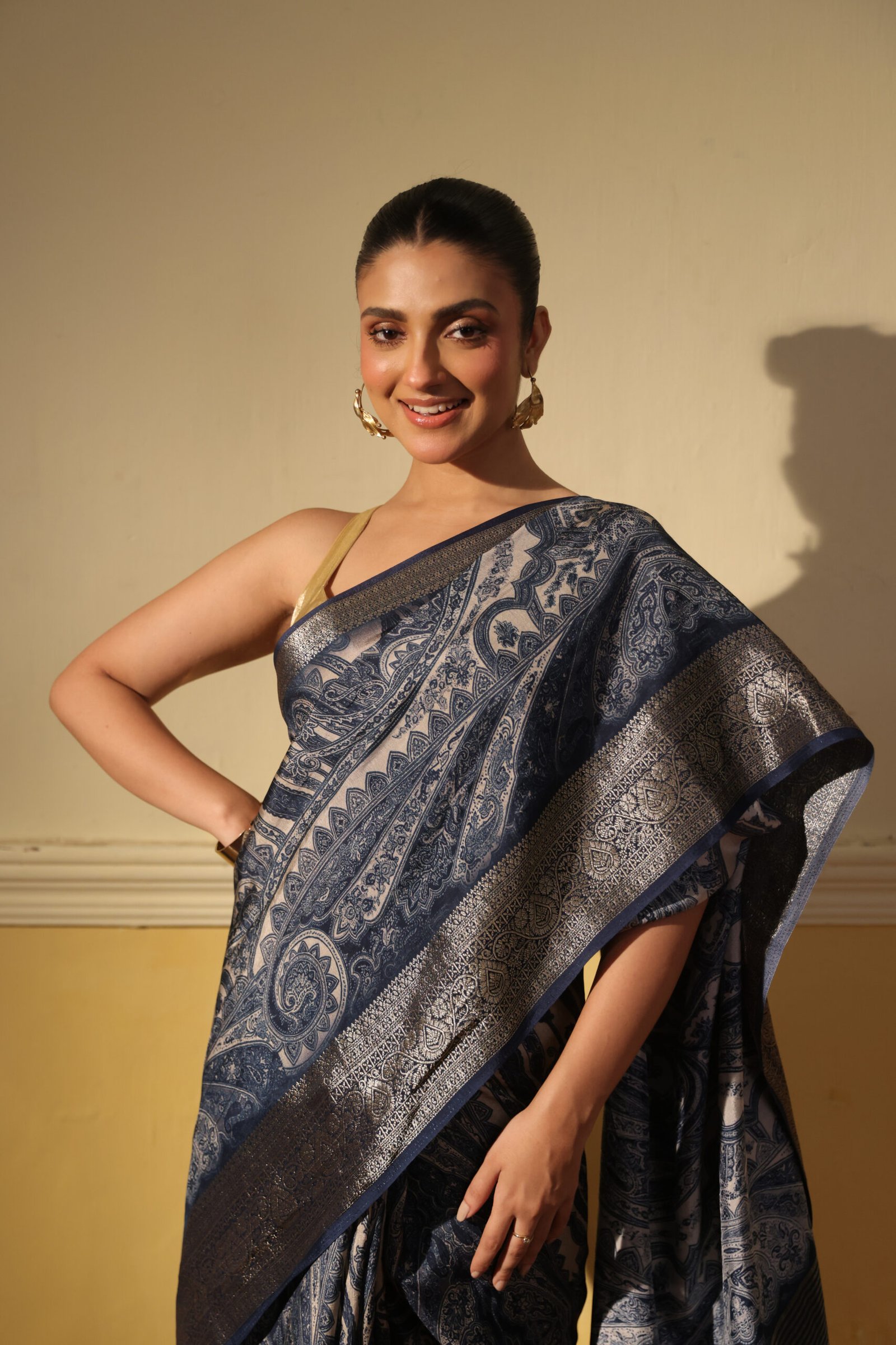 Indigo overall ajrakh maheshwari silk saree with brocade border & blouse with tassels - Image 2