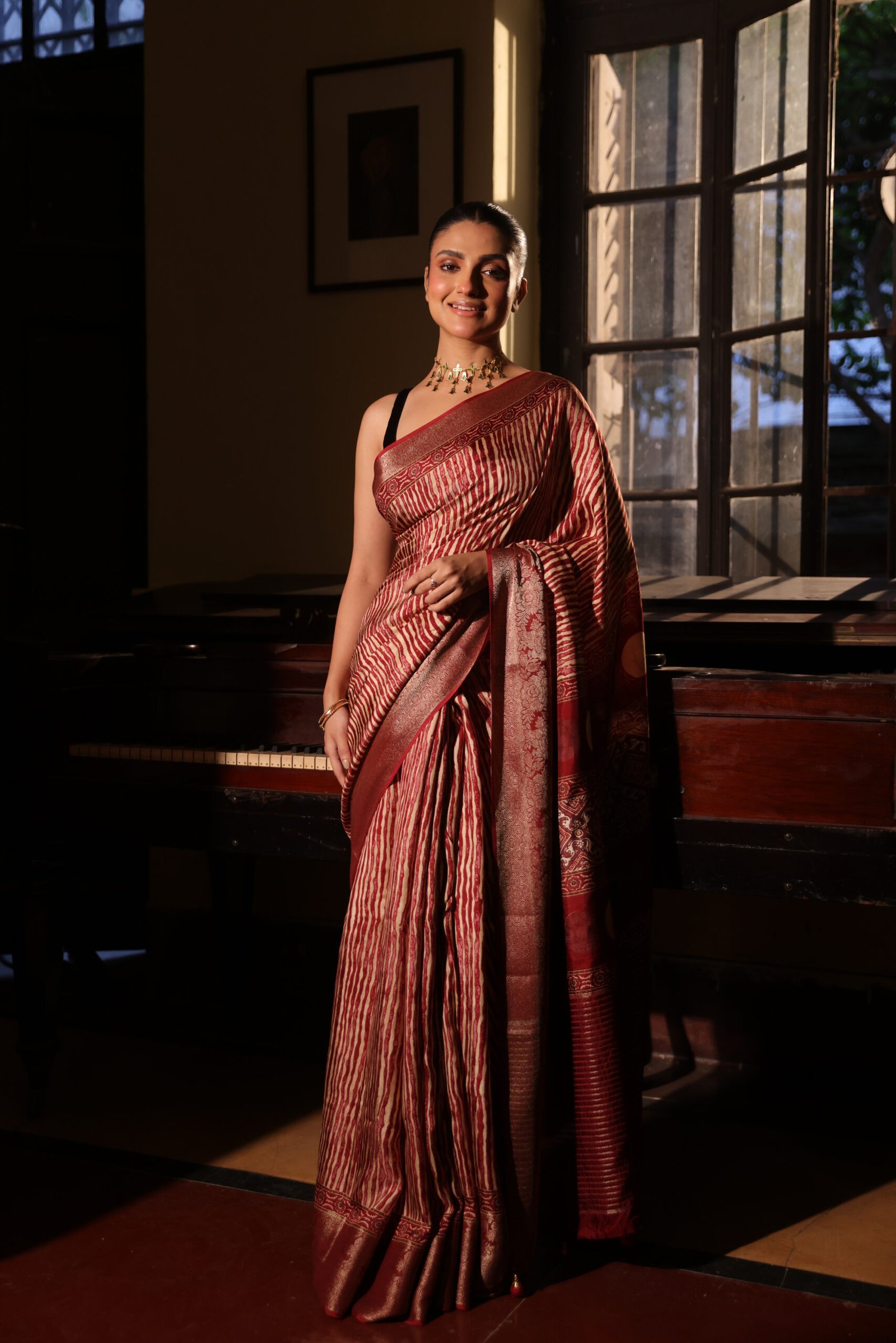 Maroon ajrakh maheshwari silk saree with brocade border & blouse with tassels - Image 4