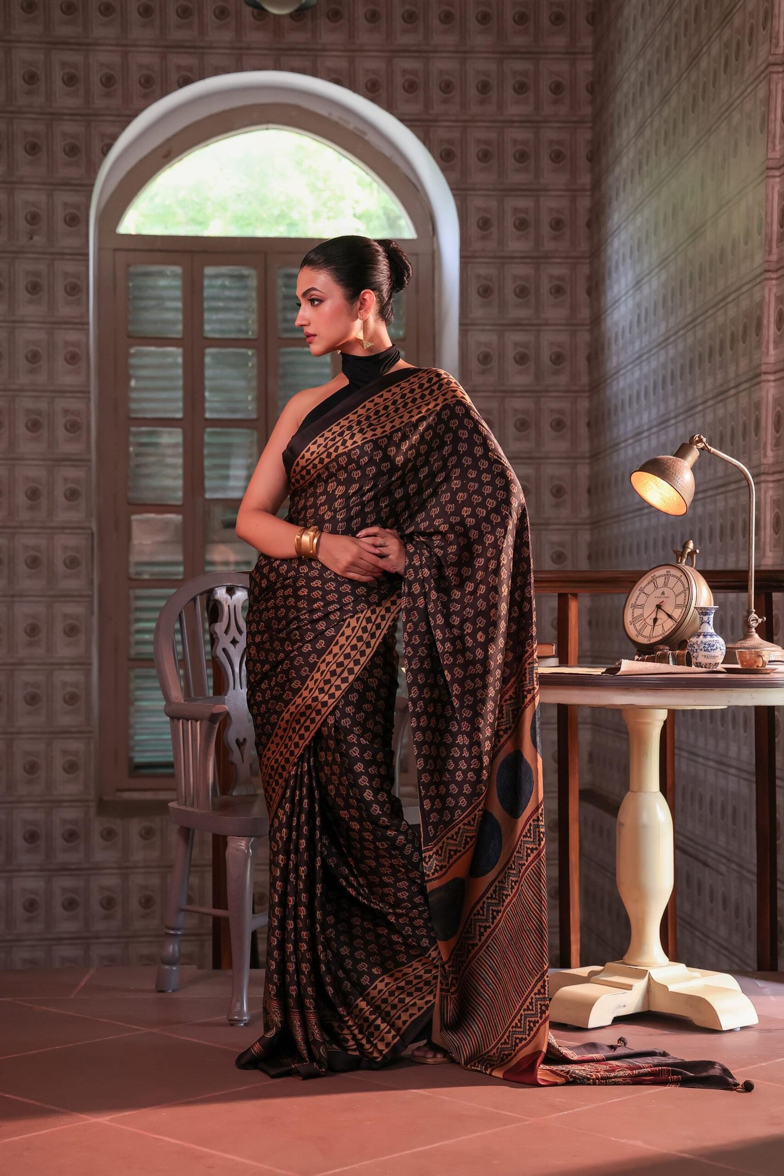 Black Lotus Ajarak Silk Blend Saree (with Tassels) - Image 2